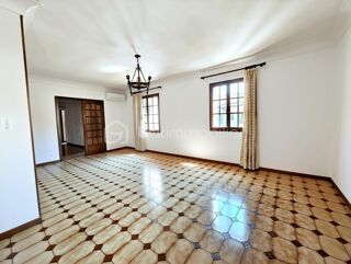  Maison � vendre 8 pi�ces 232 m�