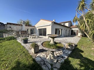  Maison à vendre 5 pièces 205 m²