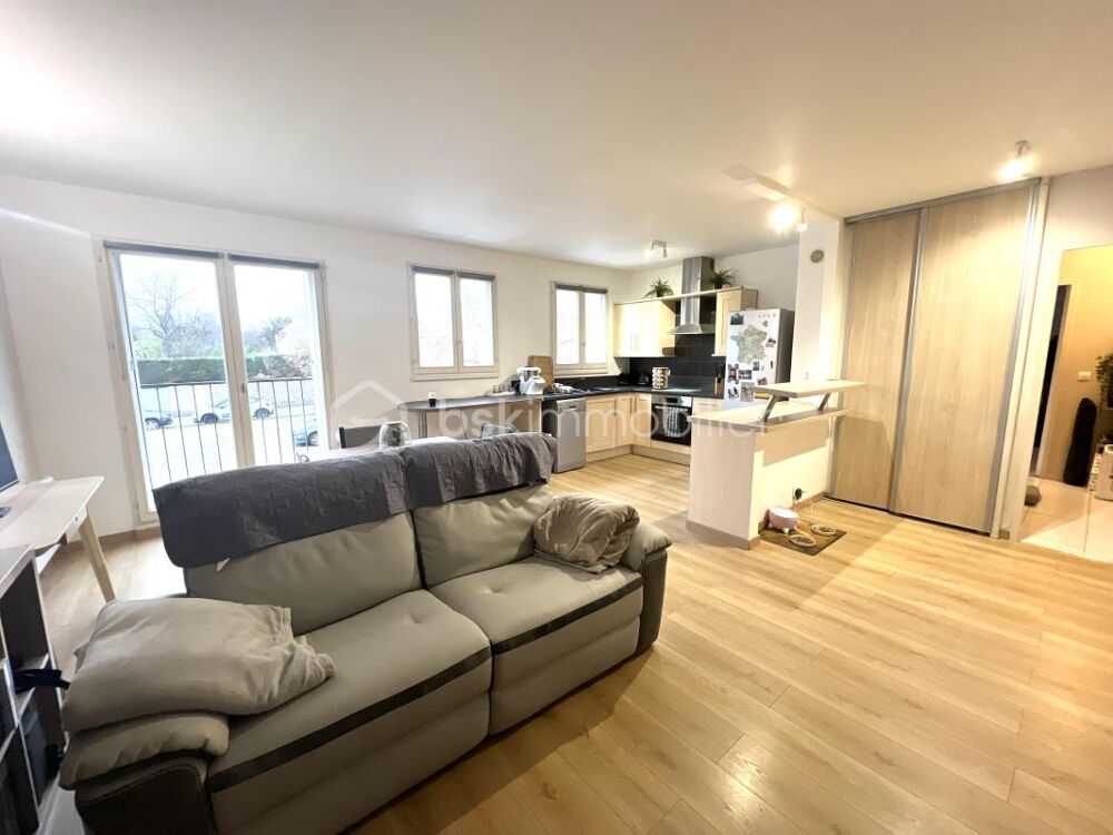 Appartement 3 pièces  Lardy Bourg (Centre-ville)