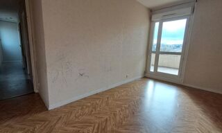  Appartement � louer 4 pi�ces 83 m�