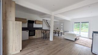  Maison Champagn (72470)