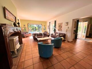  Maison à vendre 14 pièces 523 m²