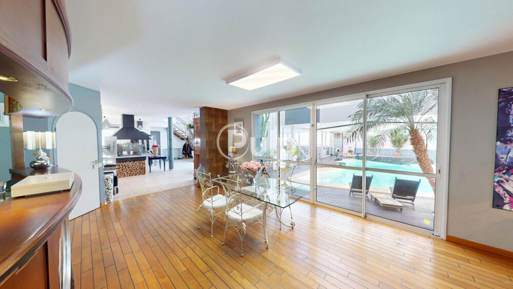 � vendre  Maison Rez� (44400)