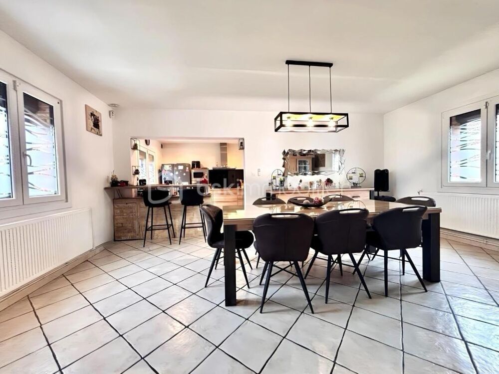 Vente Maison SUPERBE PLAIN PIED SEJOUR CUISINE 3 CHAMBRES JARDIN PISCINE Somain
