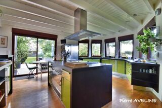  Maison � vendre 7 pi�ces 276 m�