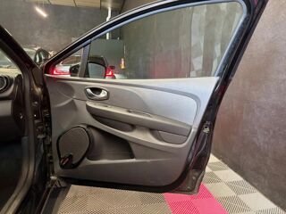 Clio IV SOCIETE REVERSIBLE DCI 75 ENERGY E6C BUSINESS 2019 occasion 87280 Limoges