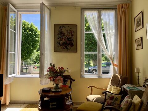  Maison � louer 6 pi�ces 180 m�