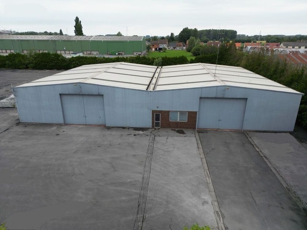   ? OPPORTUNITÉ RARE – BÂTIMENT INDUSTRIEL ÉQUIPÉ – 894 m² – SECTEUR ISBERGUE(62) ? 