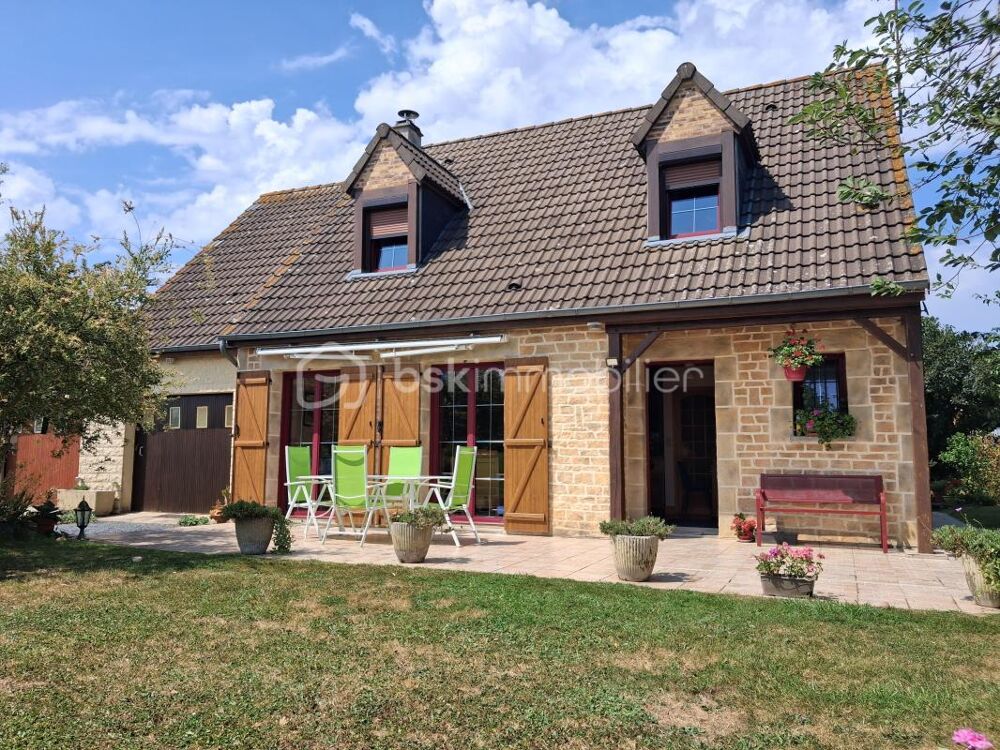 Maison familiale de 1995 à Saint-Paul-du-Vernay