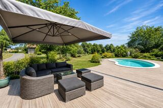  Maison à vendre 6 pièces 243 m²