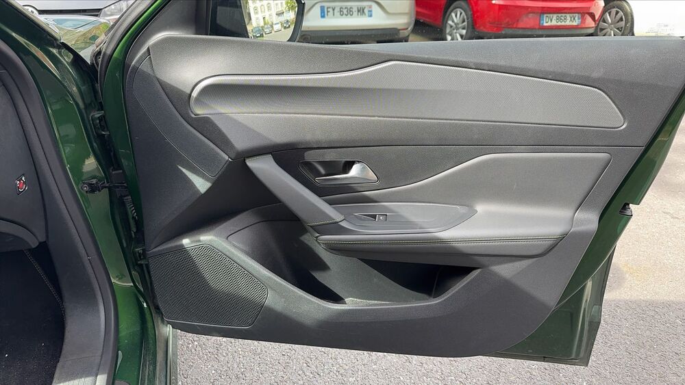 308 1.2 PureTech 130 EAT8 GT 2022 occasion 29600 Morlaix