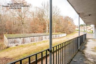  Immeuble à vendre 15 + pièces 1258 m²