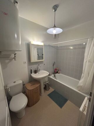  Appartement à louer 1 pièce 30 m²