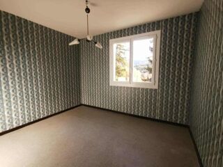  Villa  vendre 6 pices 100 m