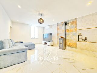  Maison � vendre 7 pi�ces 200 m�