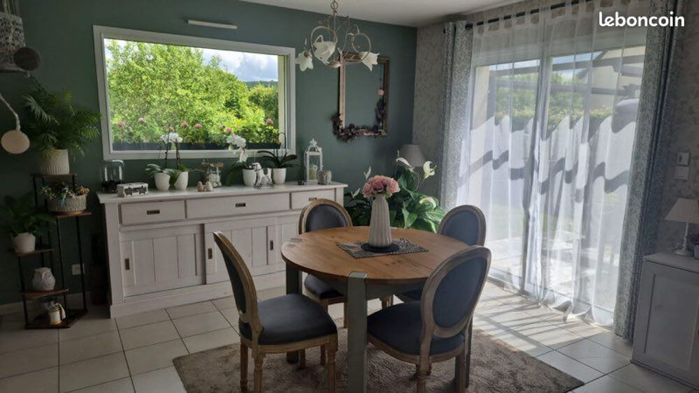Vente Maison MONTVILLE - Belle maison familiale de 4 chambres avec jardin Montville