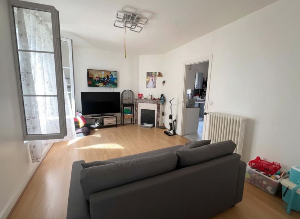 Maison de ville 3 chambres avec court privée