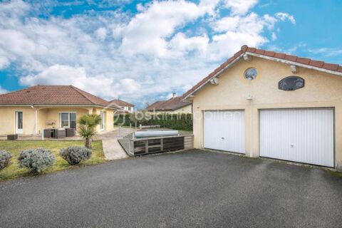   Maison avec 4 chambres de plain-pied 125 m� avec piscine � Beaucroissant Maison - 5 pi�ce(s) - 125 m�