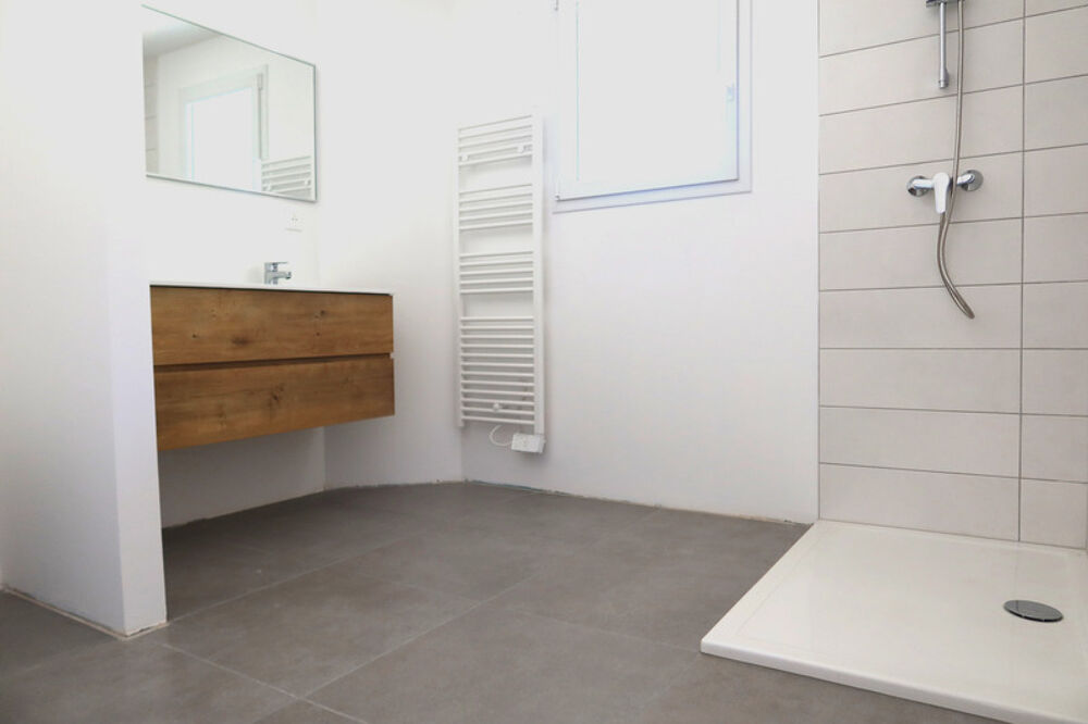 74500 FETERNES à 5mn EVIAN embarcadère,villa neuve type F4/5 de 110m²hab au calme et ensoleillé sur 460m²terr plat