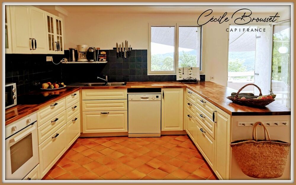 � vendre  Propri�t�/ch�teau Taulis (66110)