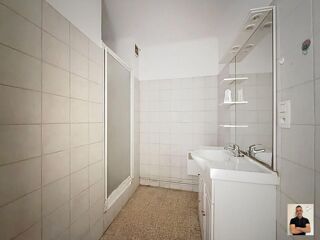  Immeuble à vendre 12 pièces 304 m²