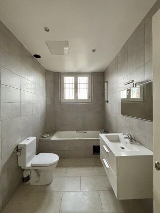  Appartement � vendre 4 pi�ces 79 m�