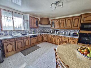  Maison � vendre 6 pi�ces 142 m�