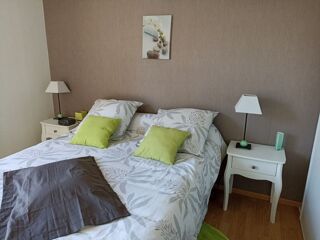  Appartement à louer 5 pièces 88 m²