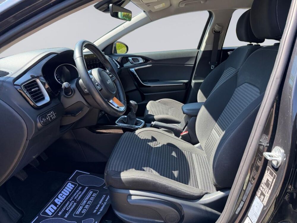 Ceed III (2) 1.6 CRDI 136 MHEV Active Business IBVM6 2023 occasion 55800 Contrisson