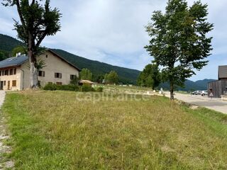  Terrain à vendre 675 m²