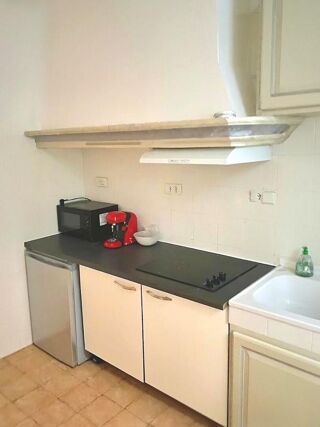  Immeuble � vendre 15 + pi�ces 225 m�