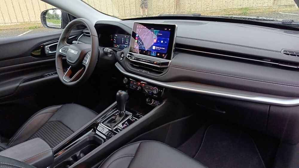 Compass 2 1.3 Phev T4 190 4xe BVA6 Limited - Automatique 2021 occasion 49000 Angers