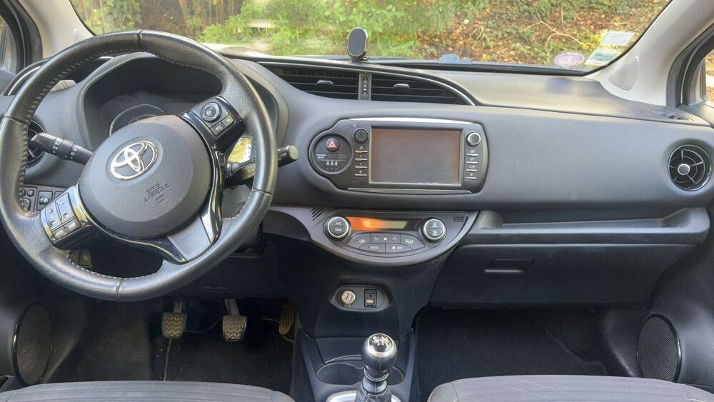 Yaris 1.5 VVT-i 110 Dynamic 2017 occasion 17000 La Rochelle