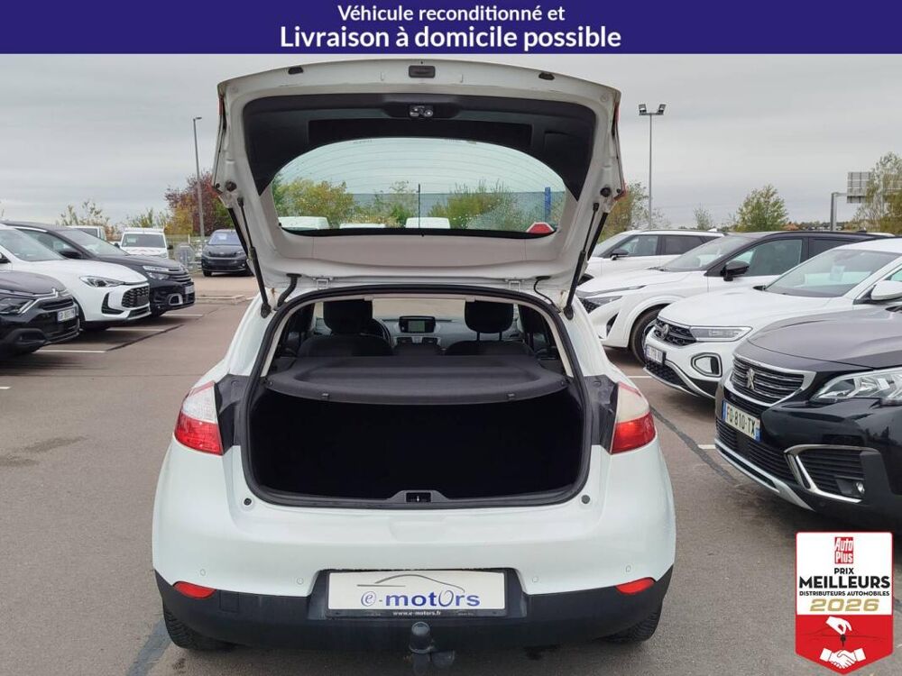 M&eacute;gane III dCi 110cv Expression 2013 occasion 10150 Lavau