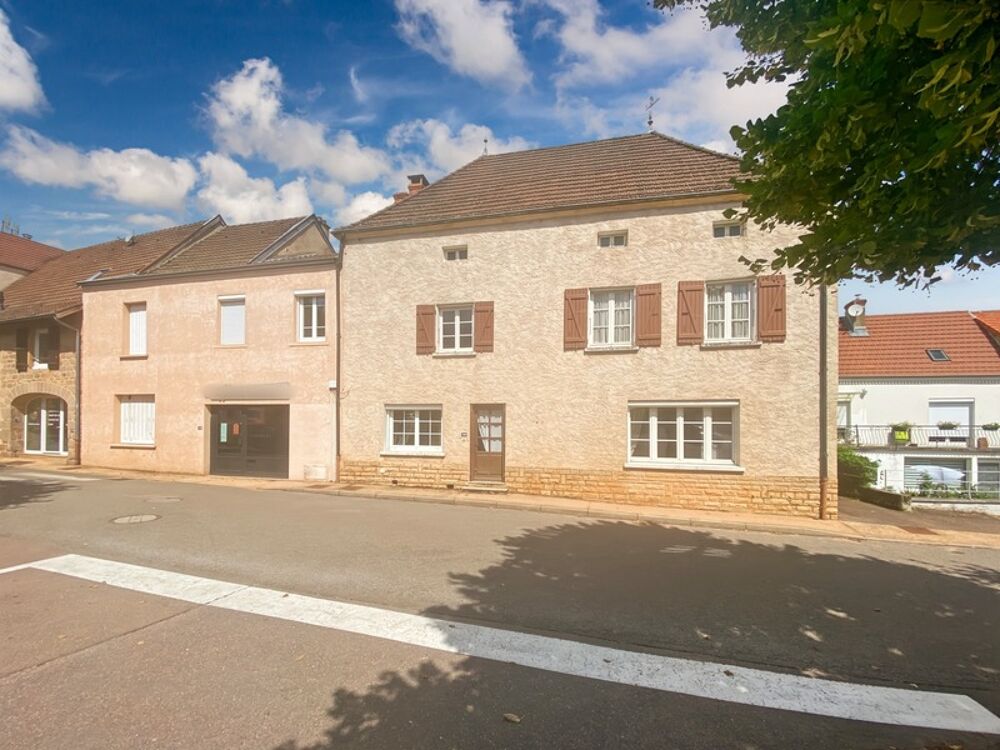 ENSEMBLE IMMOBILIER COMPRENANT 2 MAISONS DE VILLAGE SUR TERRAIN DE 2285 m²