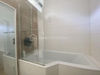  Appartement  vendre 2 pices 60 m