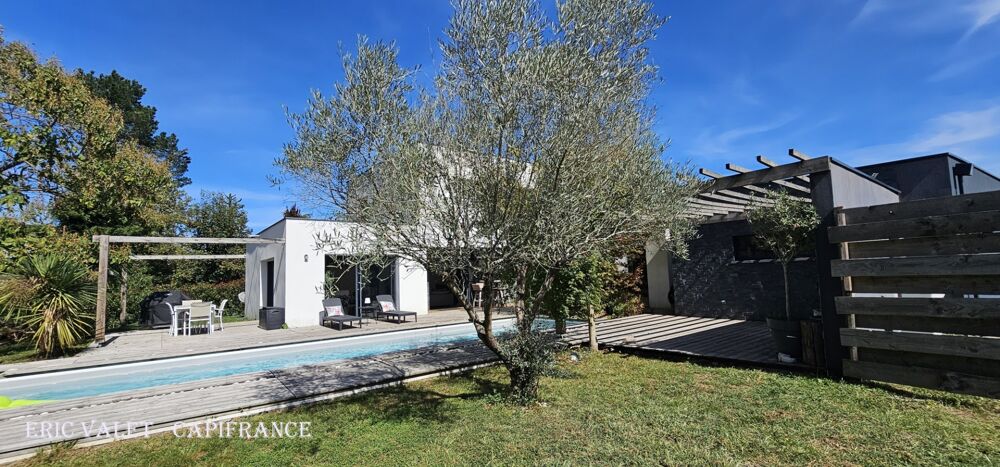 PEYREHORADE (40) - VILLA 6 PIECES - 158 M2 - PISCINE - ELEGANCE CONTEMPORAINE ET ART DE VIVRE
