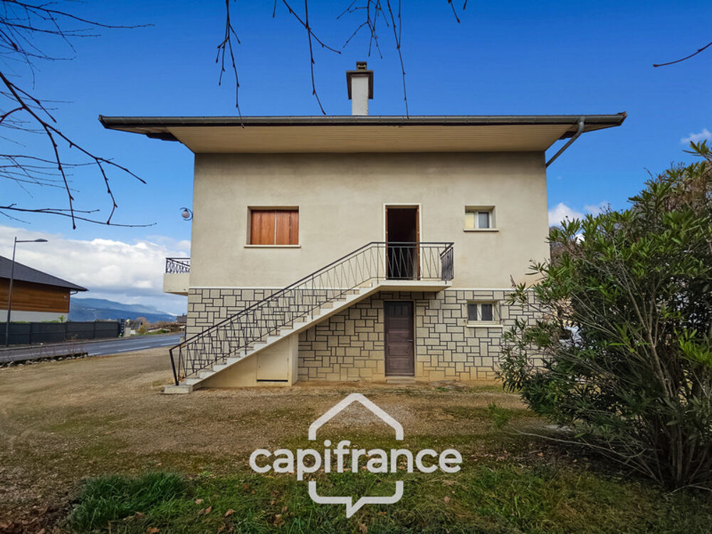 Maison 6 pièces 142 m² · à Drumettaz Clarafond · 142 m² · 627 000 €