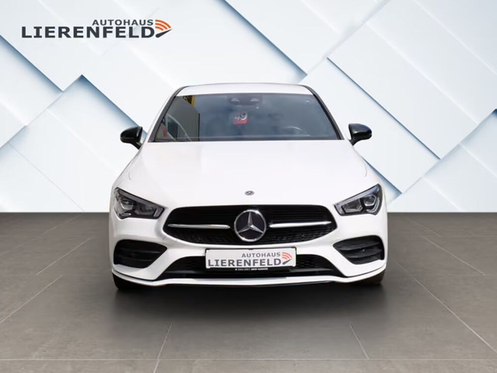 Classe CLA Benz 250 e Shooting Brake Edition 2020 AMG Line 2021 occasion 33000 Bordeaux