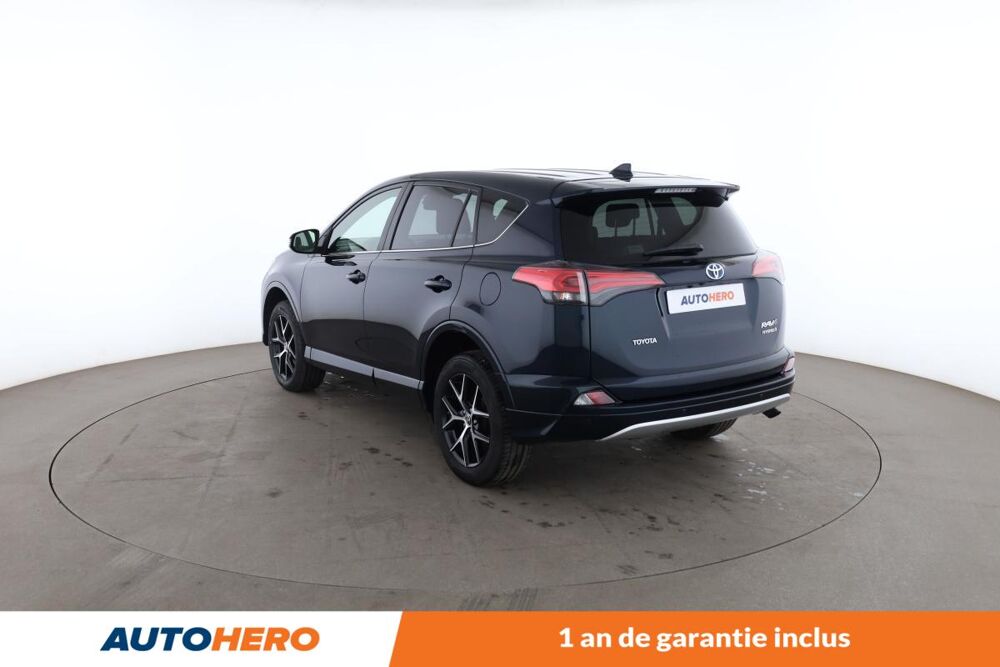 RAV 4 2.5 Hybride Dynamic 2WD 197 ch 2017 occasion 92130 Issy-les-Moulineaux