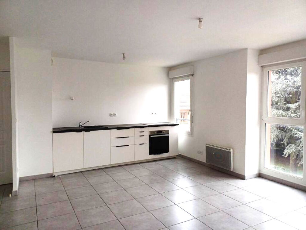 Vente Appartement Grand T2 de  49 m2 très proche Tram T 10 Venissieux