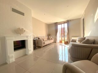  Maison à louer 6 pièces 155 m²