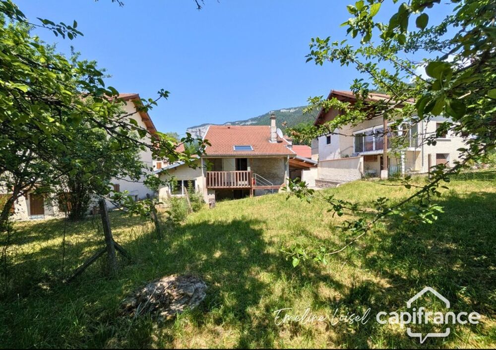 Maison atypique avec jardin - 80m² de dépendances - cour abritée - Saint Martin en Vercors (26420)