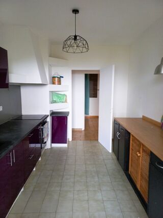 Appartement  vendre 4 pices 81 m