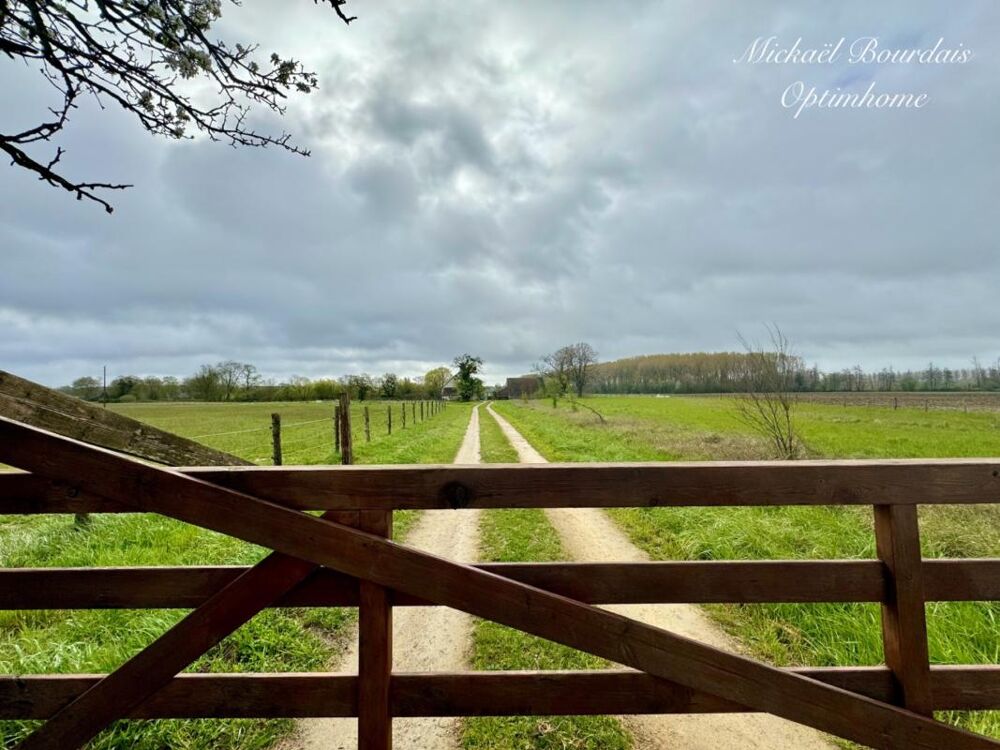 Propriété de charme avec potentiel gîte et équestre  4,1 hectares