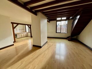  Duplex/triplex à vendre 5 pièces 100 m²
