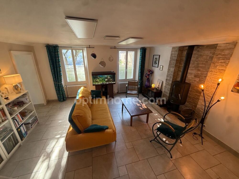 Vente Maison SAINT MAUR- Maison familiale 180m2 avec jardin clos, vie de plain-pied possible aucun travaux Saint maur
