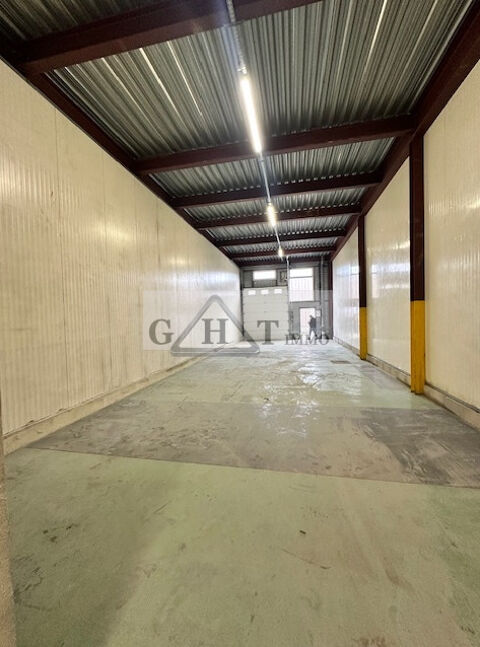 ENTREPOT 120 M² A LOUER BRIE COMTE ROBERT 1650 77170 Brie comte robert