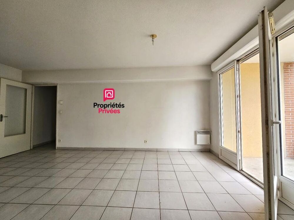 EXCLUSIVITÉ AGEN - Idéal Premier Achat ou Investissement, vaste T3 de 64 m² (DPE C) avec Grand Garage Privatif