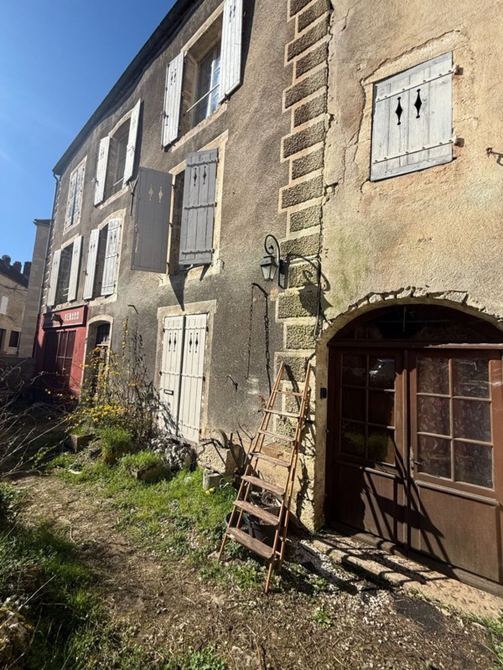 Maison à vendre 10 pièces FLAVIGNY SUR OZERAIN (21)